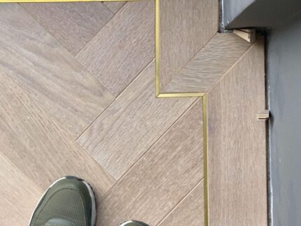 Profil trecere subtire din alama regala slefuibila LINETEC AD-ON PITON | PROFILITEC