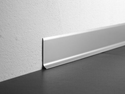 Plinta neagra Battiscopa BA600 Negru | Plinta | PROFILITEC