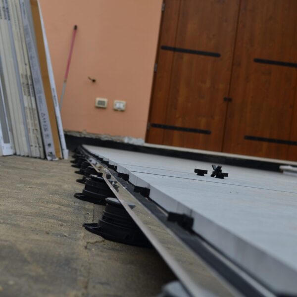 ProfileXpert.ro și Profilitec Lansează în România Sistemul de Podele Flotante PROFILITEC UPTEC, Recunoscut Mondial DSC 0598 scaled 600x600 - ProfileXpert.ro și Profilitec Lansează în România Sistemul de Podele Flotante PROFILITEC UPTEC, Recunoscut Mondial