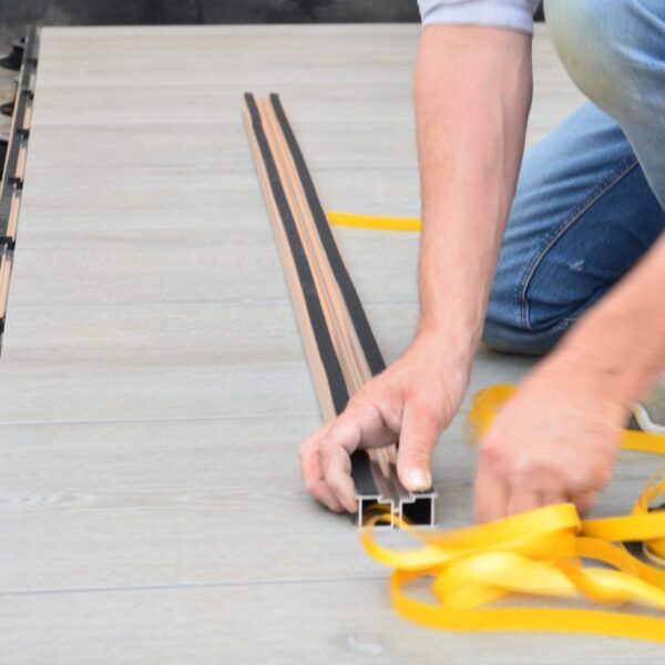 ProfileXpert.ro și Profilitec Lansează în România Sistemul de Podele Flotante PROFILITEC UPTEC, Recunoscut Mondial DSC 0613 scaled 600x600 - ProfileXpert.ro și Profilitec Lansează în România Sistemul de Podele Flotante PROFILITEC UPTEC, Recunoscut Mondial