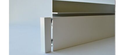 Plintă Filomuro PLANO BF de la PROFILITEC – Integrare Perfectă în Perete