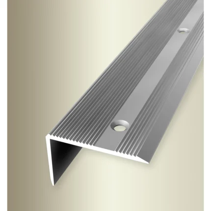 Cornier certificat anti-alunecare Küberit 228 | profil colt 25×25 mm universal, caneluri decorative, autoadeziv sau cu surub – bare + piese colt