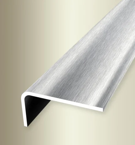 Cornier treapta inox Küberit 544 | muchie 23 x 23 mm, inox Crossline – bara 2,5 m
