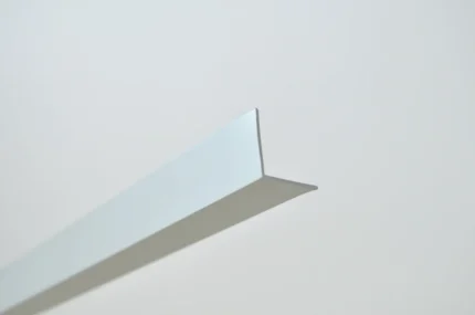 Coltar cu aripi egale DIY PA Profilitec | coltar in unghi de 90° cu aripi egale, pentru protectia muchiilor | bare 2 m, alama lucioasa si alama naturala si aluminiu anodizat si inox aisi 304 si pvc