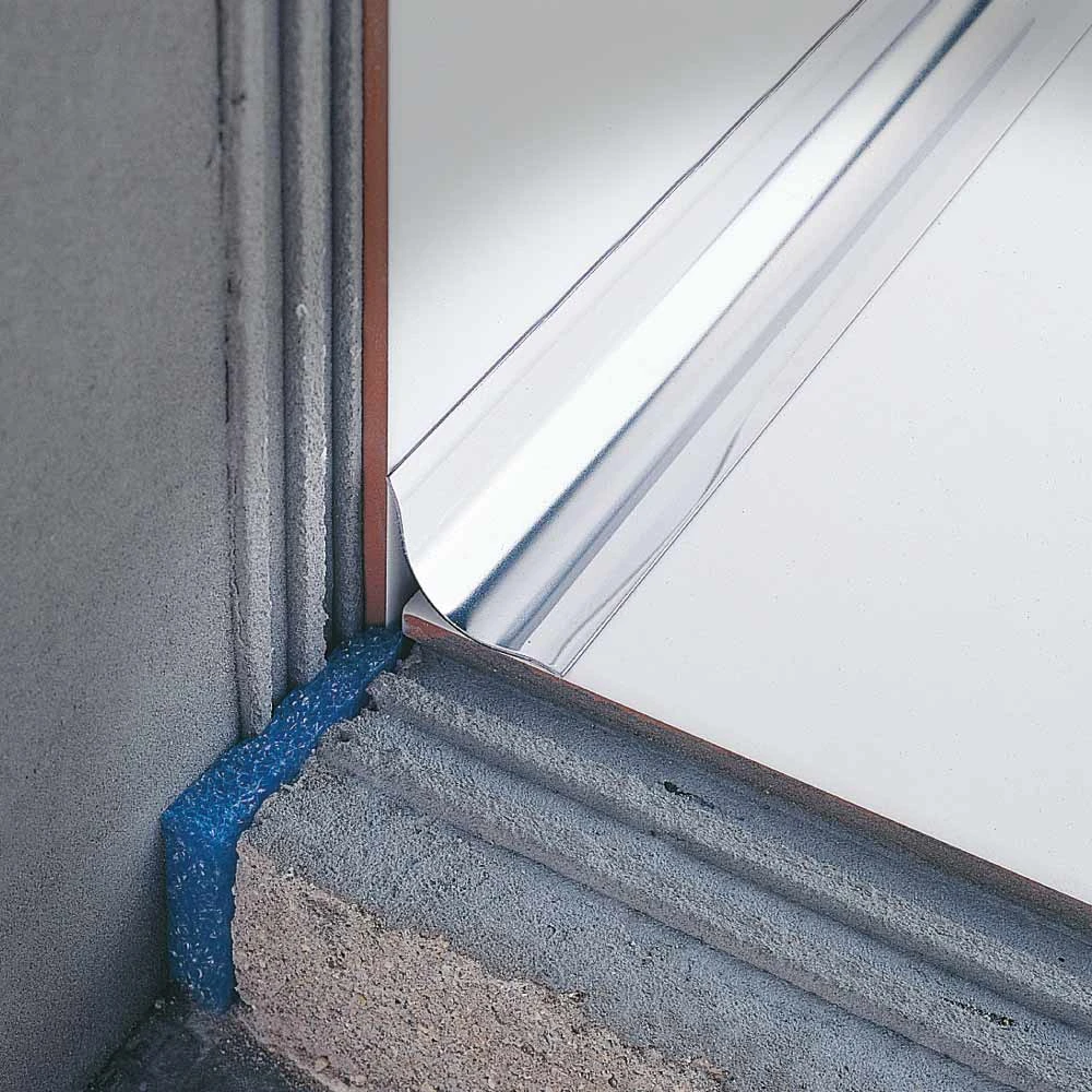Profil etansare cada din inox Sanitec IC25 Profilitec | bagheta pentru suprafete existente, inox lucios Profil etansare cada din inox Sanitec IC25 Profilitec | bagheta pentru suprafete existente, inox lucios