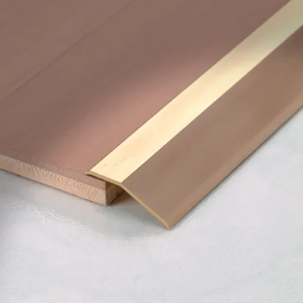 Profil rampa reglabil compensare nivel Leveltec RPR39 Profilitec | vizibil 39 mm, inaltime reglabila 8-14 mm, alama lucioasa – bara 2,7 m