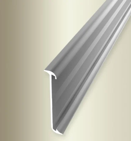 Plinta aluminiu de lipit Küberit 945 U | plinta 60 mm fara gauri, montaj adeziv, bara 2,5 m