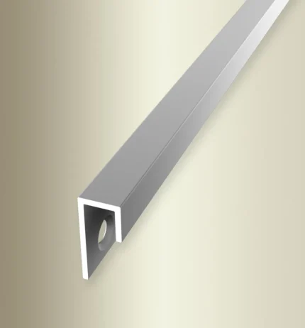 Plinta pentru mocheta Kuberit 901 | plinta din aluminiu 25 x 25 mm pentru mocheta – bare 2,5 / 5 m