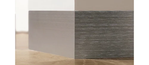 Plinta plata din aluminiu Proskirting Flat Progress Profiles | H 60 mm, fata neteda, montaj pe baza perforata – bara 2 m Plinta plata din aluminiu Proskirting Flat Progress Profiles | H 60 mm, fata neteda, montaj pe baza perforata – bara 2 m