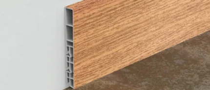Plinta PVC 3in1 Promultiskirt Square Progress Profiles | inaltime reglabila 60/80/100 mm, muchie dreapta – bara 2,4 m