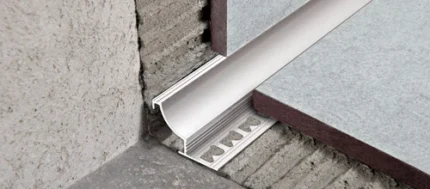 Plinta sanitara din aluminiu Proshell Progress Profiles | anodizat, lucios sau colorat, bara 2,7 m