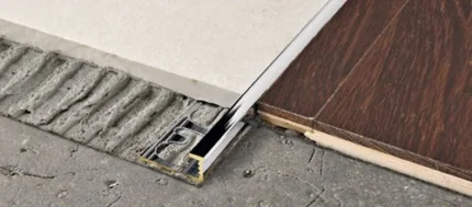 Profil terminatie eleganta Proelegant Progress Profiles | alama si aluminiu | bara 2,7 m | disponibil si in varianta curbabila