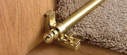 Vergele covor scara Tubo Passatoie Progress Profiles | tub 2 m, kit, suporti si capete | alama si aluminiu