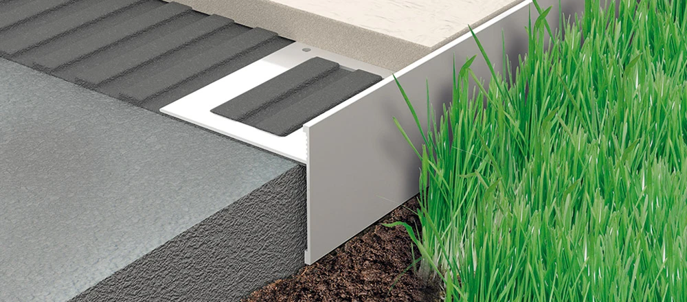 Profil de bordura pentru terase si alei pavate Proside Walk Progress Profiles | inchide marginea gresiei la nivel cu gazonul – aluminiu vopsit, h 10–20 mm, 10 culori, bara 2,7 m Profil de bordura pentru terase si alei pavate Proside Walk Progress Profiles | inchide marginea gresiei la nivel cu gazonul – aluminiu vopsit, h 10–20 mm, 10 culori, bara 2,7 m