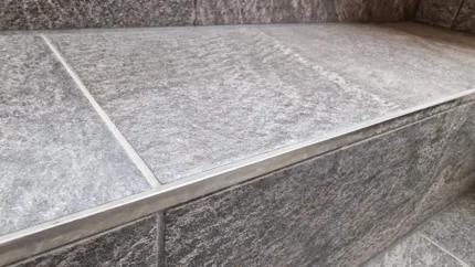 Profil treapta gresie din inox Trimtec TR Profilitec | protectie muchie gresie si piatra 6-30 mm, vizibil 2-3 mm – bara 2,7 m