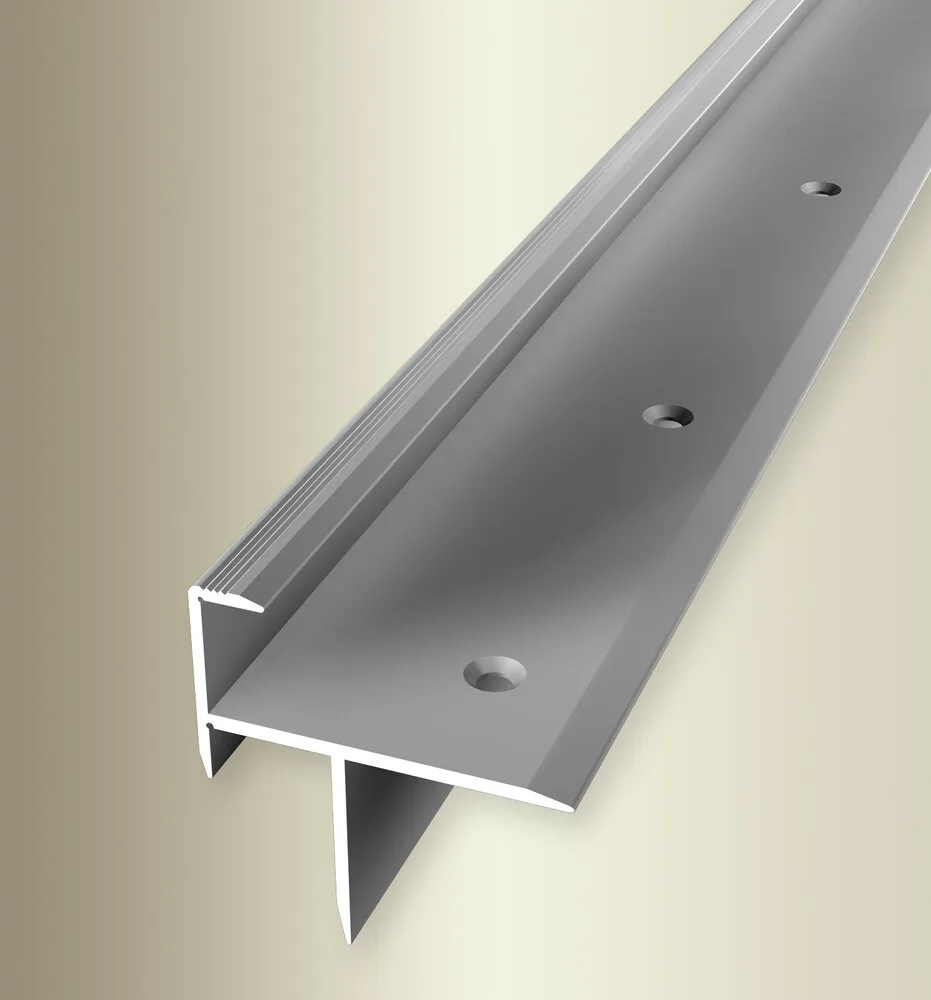Profil treapta Küberit 207 | nas de treapta 40 x 40 mm pentru mocheta – bare 1 / 3 m Profil treapta Küberit 207 | nas de treapta 40 x 40 mm pentru mocheta – bare 1 / 3 m
