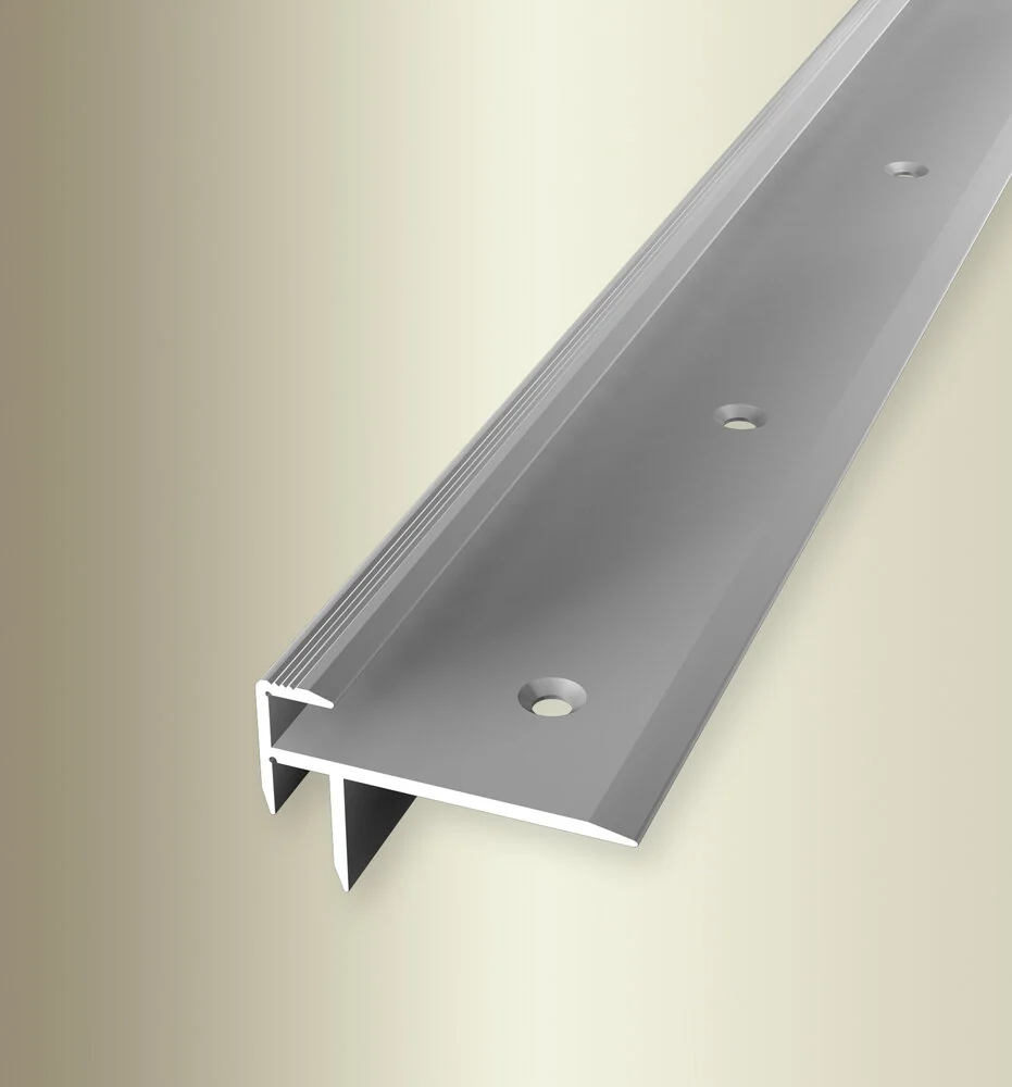 Profil treapta Küberit 830 | nas de treapta aluminiu, sistem SBS – bare 1 / 2,5 m Profil treapta Küberit 830 | nas de treapta aluminiu, sistem SBS – bare 1 / 2,5 m